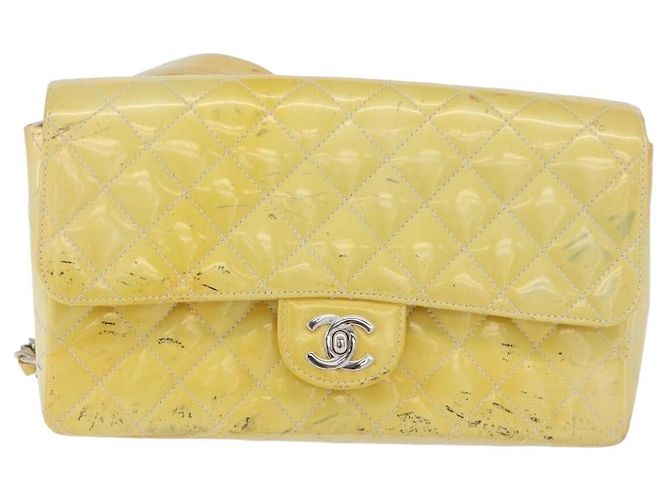 CHANEL Matelasse Backpack Patent leather Yellow Silver CC - vista 2