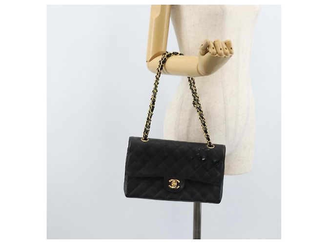 CHANEL Matelasse Chain Shoulder Bag Leather Black Gold CC - vista 27