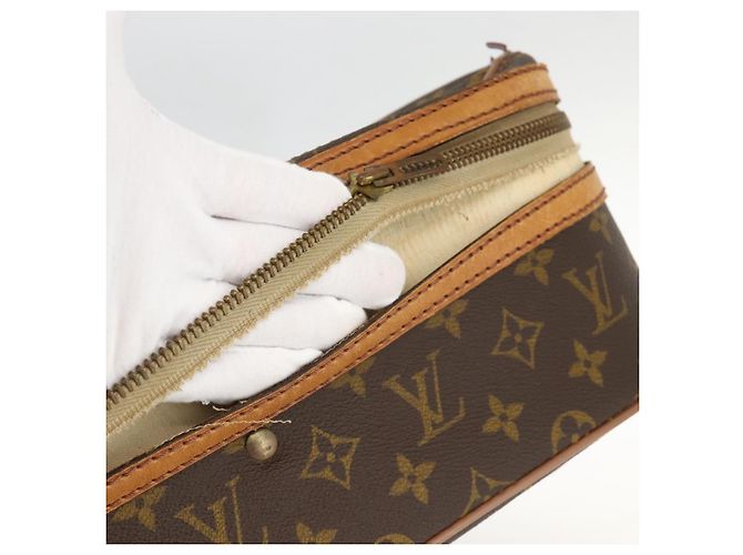 LOUIS VUITTON Monogram Tennis Case Valiz Boston Bag No.90 LV - vista 16