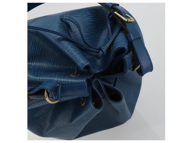 LOUIS VUITTON Epi Petit Noe Shoulder Bag Blue M44105 LV - vista 6