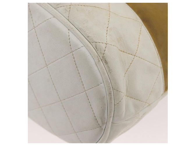 CHANEL Matelasse Drawstring Chain Shoulder Bag Leather Beige Gold CC - vista 16