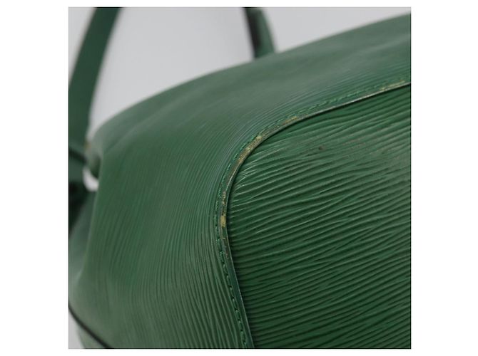 LOUIS VUITTON Epi Petit Noe Shoulder Bag Green M44104 LV - vista 16