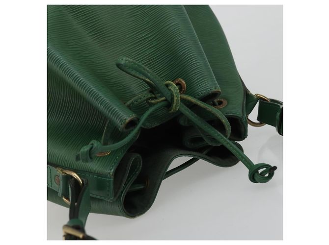 LOUIS VUITTON Epi Petit Noe Shoulder Bag Green M44104 LV - vista 6
