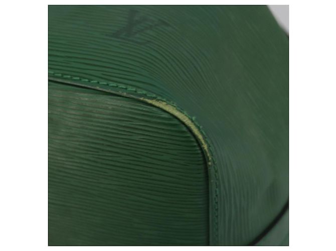 LOUIS VUITTON Epi Petit Noe Shoulder Bag Green M44104 LV - vista 9