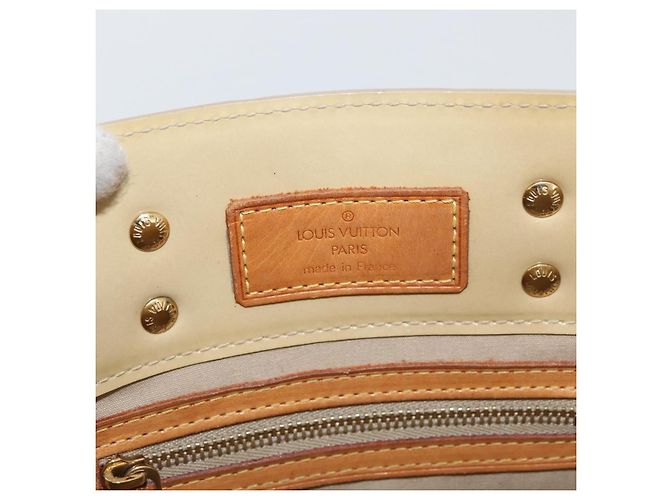 LOUIS VUITTON Monogram Vernis Reade PM Hand Bag Beige M91144 LV - vista 17