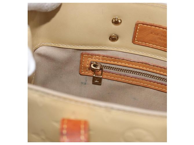 LOUIS VUITTON Monogram Vernis Reade PM Hand Bag Beige M91144 LV - vista 20