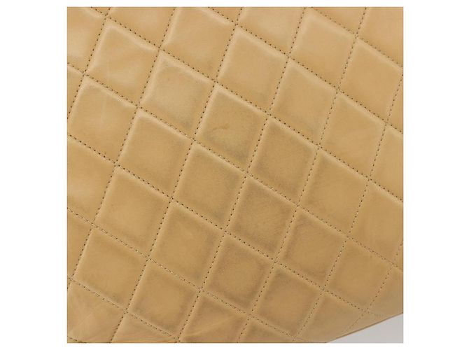 CHANEL Matelasse Shoulder Bag Lamb Skin Beige Gold CC - vista 3