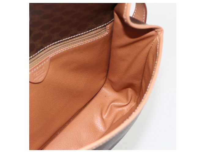 Céline CELINE Macadam Canvas Circle Shoulder Bag PVC Leather Brown Gold - vista 20