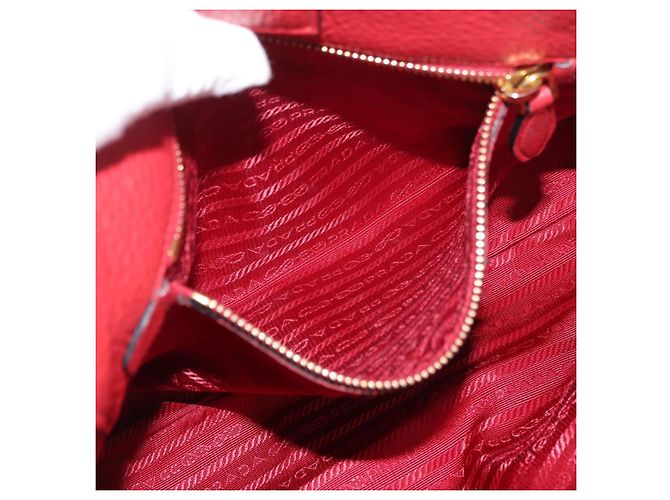 PRADA Vittero Tote Bag Leather Red Gold - vista 21