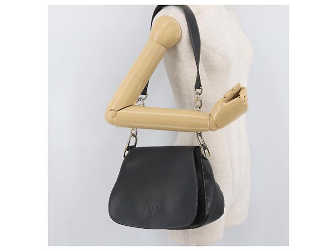 PRADA Chain Shoulder Bag Leather Black Gold - vista 23