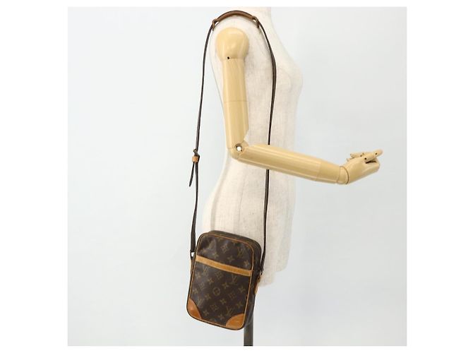 LOUIS VUITTON Monogram Danube Shoulder Bag M45266 LV - vista 21
