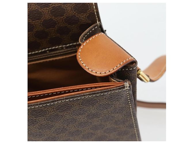 Céline CELINE Macadam Canvas Circle Shoulder Bag PVC Leather Brown Gold - vista 17