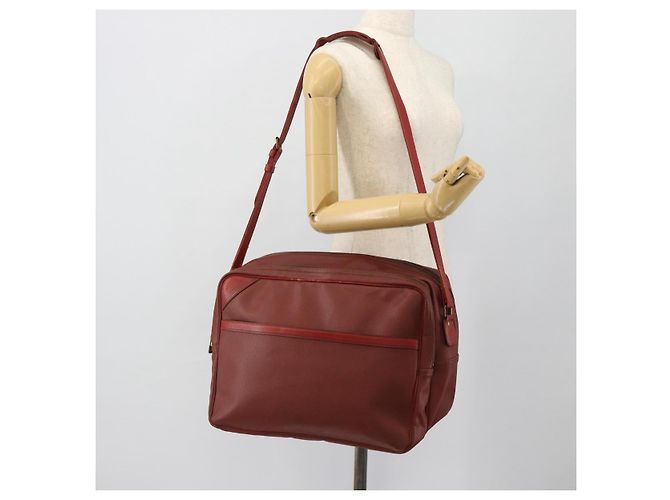 LOUIS VUITTON Challenge Cup Reporter Shoulder Bag Leather Red LV - vista 24