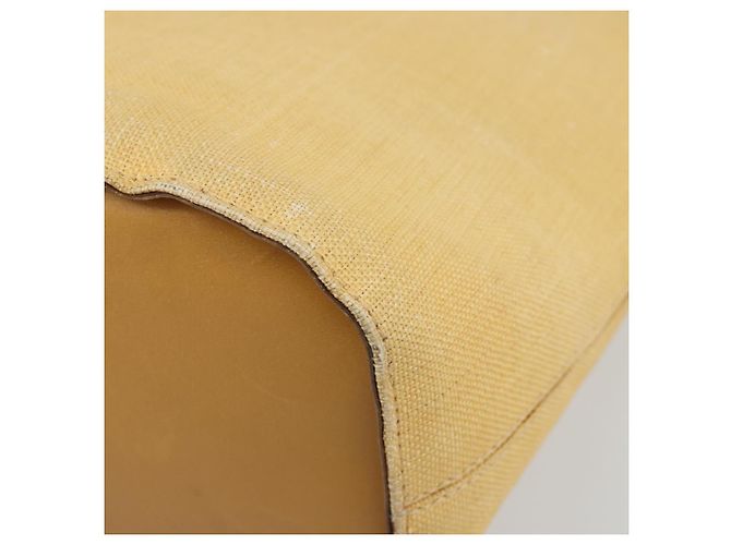 Céline CELINE Circle Shoulder Bag Canvas Yellow Gold - vista 12