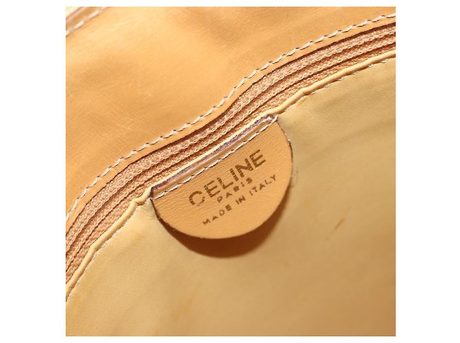 Céline CELINE Circle Shoulder Bag Canvas Yellow Gold - vista 15