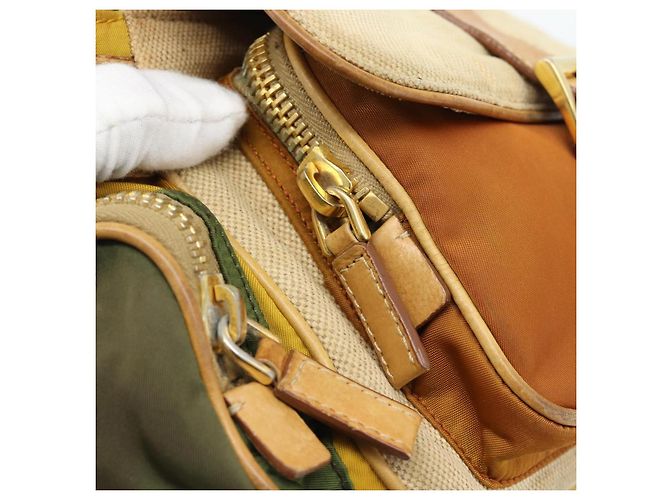Bolso de hombro PRADA Nylon Canvas Beige Gold - vista 19