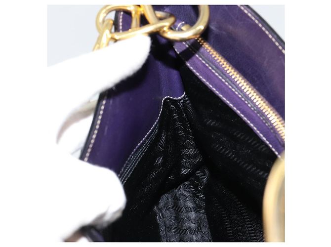 PRADA Chain Shoulder Bag Leather Purple Gold - vista 18