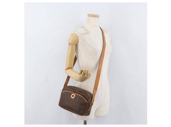Céline CELINE Macadam Canvas Circle Shoulder Bag PVC Leather Brown Gold - vista 26