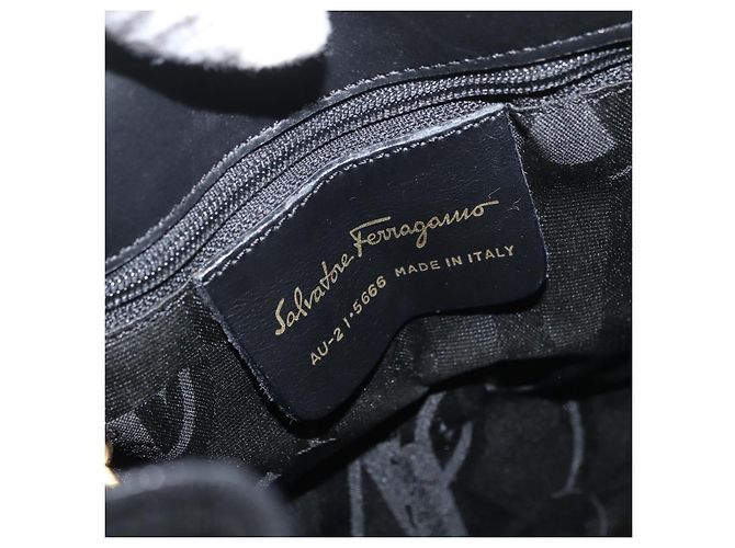 Salvatore Ferragamo Vala Chain Backpack Canvas Black Gold - vista 14