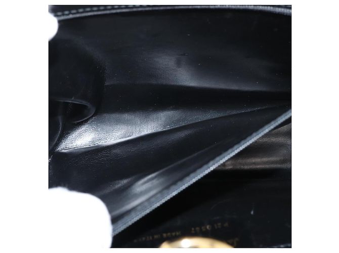 Salvatore Ferragamo Gancini Chain Shoulder Bag Leather Black Gold - vista 20