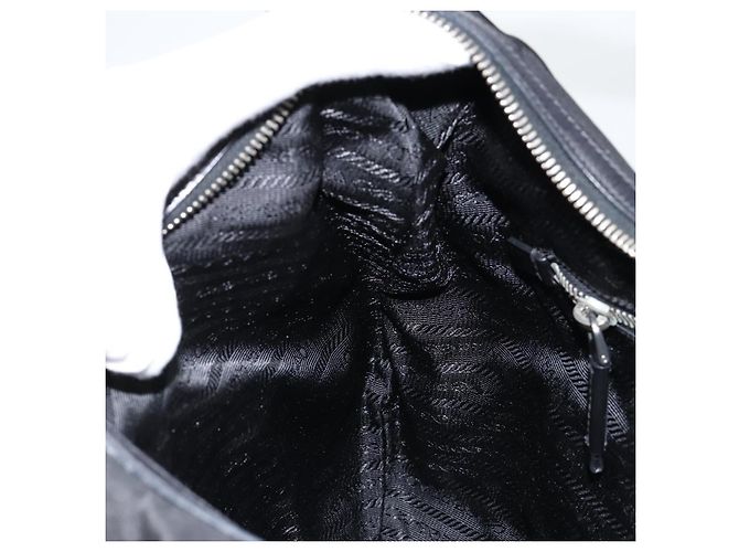 Borsa a tracolla PRADA in nylon nero e argento, autentica 156018 - vista 19