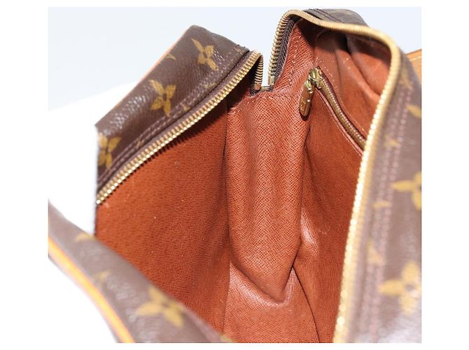 LOUIS VUITTON Monogram Trocadero 27 Shoulder Bag M51274 LV - vista 21