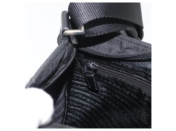 Borsa a tracolla PRADA in nylon nero e argento, autentica, codice articolo ep14418A - vista 22