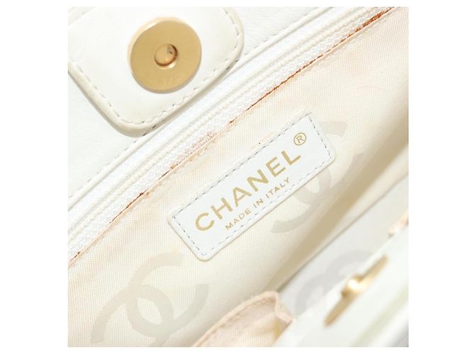 CHANEL Triple Coco Hand Bag Patent leather White CC - vista 15