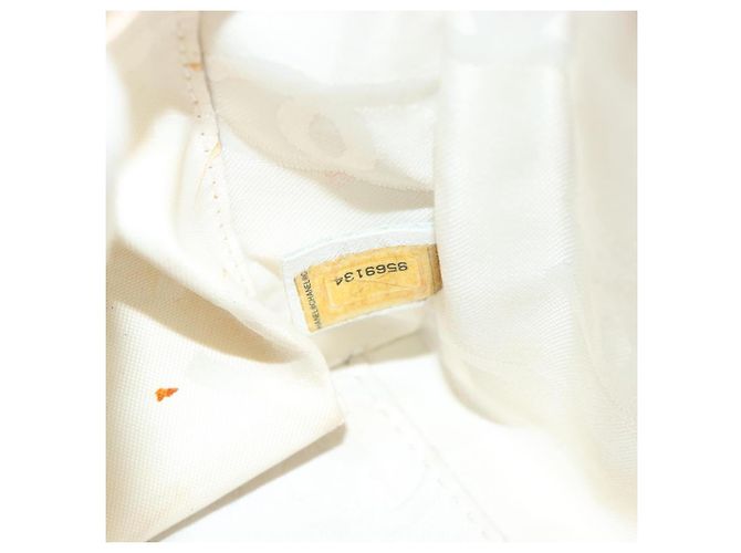 CHANEL Triple Coco Hand Bag Patent leather White CC - vista 22
