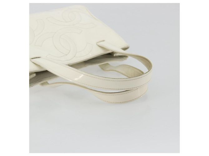 CHANEL Triple Coco Hand Bag Patent leather White CC - vista 7