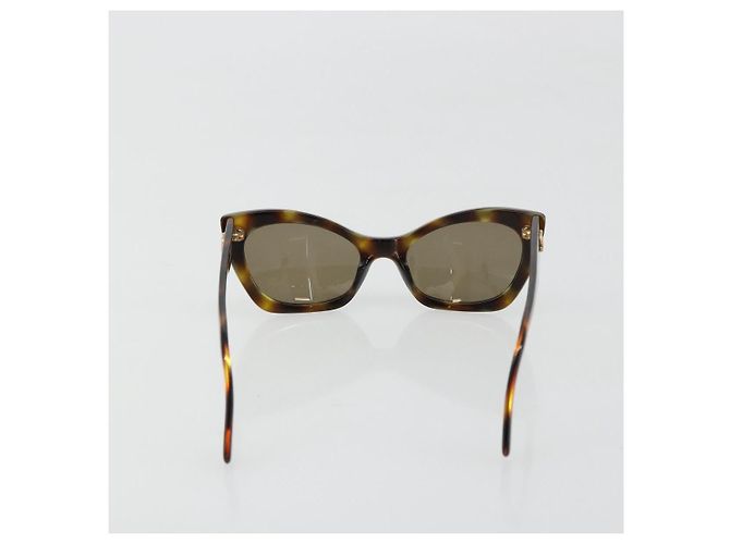 CHANEL Sunglasses plastic Brown CC - vista 3