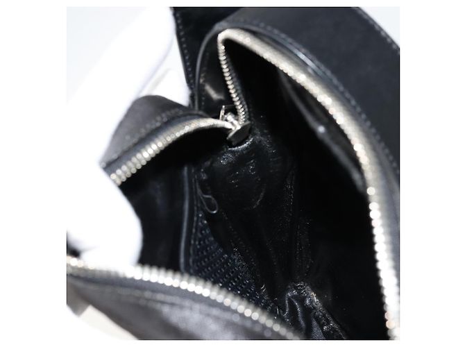 Christian Dior Shoulder Bag Coated Canvas Black Silver - vista 19