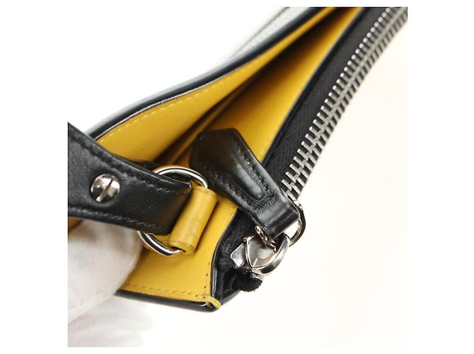 FENDI Bugs Monster Shoulder Bag Leather Black Silver - vista 22