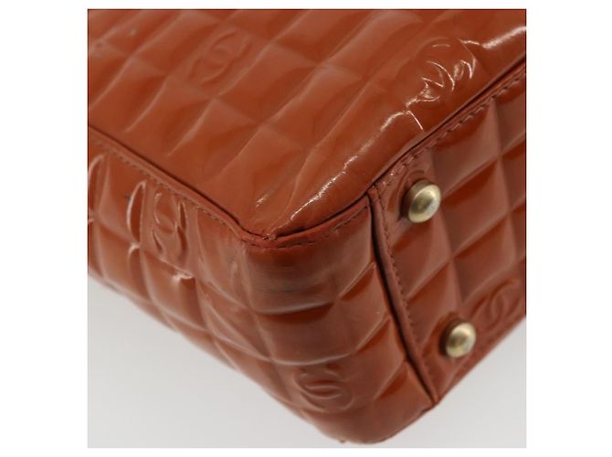 CHANEL Choco Bar Hand Bag Patent leather Orange Gold CC - vista 16