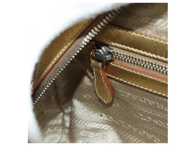PRADA Hand Bag Safiano leather Gold - vista 25