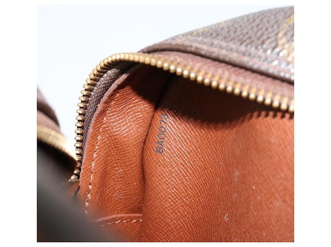 LOUIS VUITTON Monogram Blois Shoulder Bag M51221 LV - vista 12