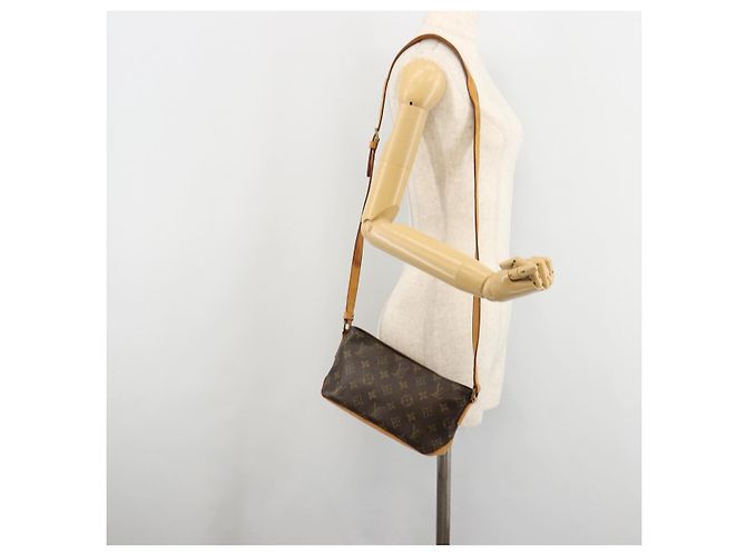 LOUIS VUITTON Monogram Trotteur Shoulder Bag M51240 LV - vista 22