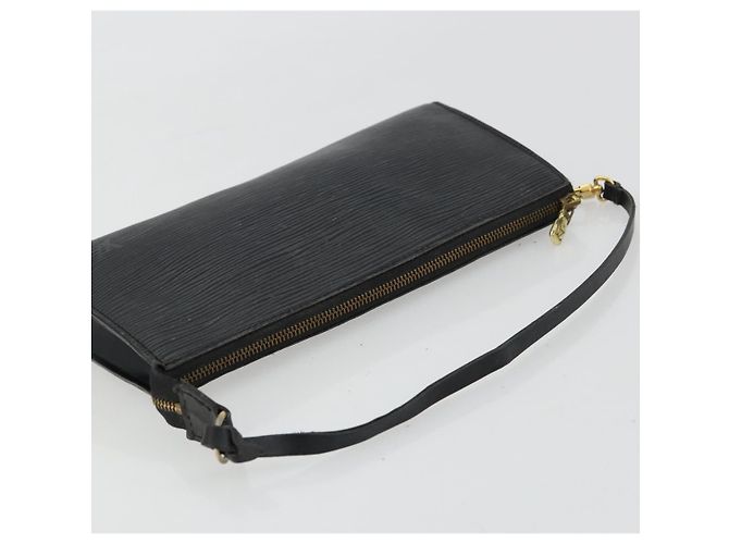 LOUIS VUITTON Epi Pochette Accessoires Pouch Black M52982 LV - vista 6