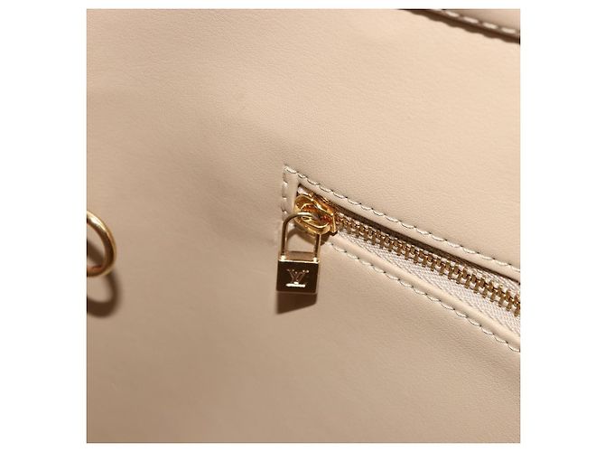 LOUIS VUITTON Monogram Vernis Houston Hand Bag Beige M91004 LV - vista 22