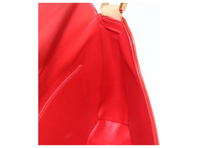 LOUIS VUITTON Monogram Vernis Thompson Street Shoulder Bag Red M91094 - vista 20