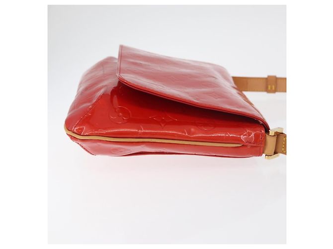 LOUIS VUITTON Monogram Vernis Thompson Street Shoulder Bag Red M91094 - vista 4