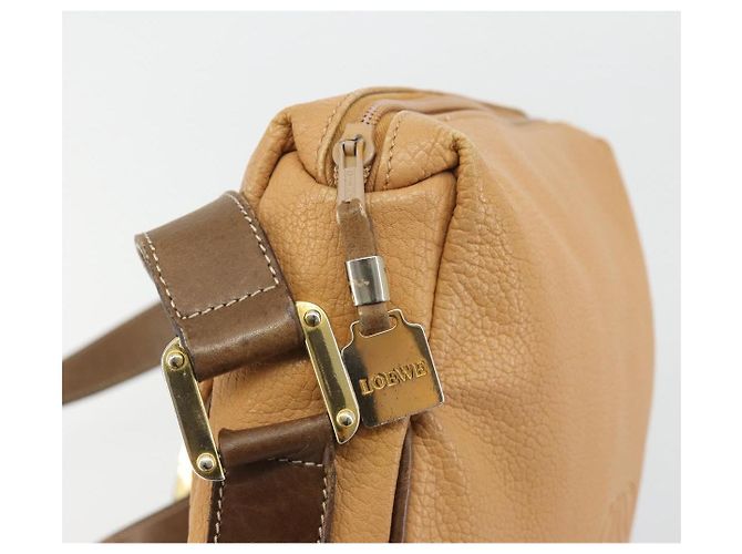 LOEWE Anagram Shoulder Bag Leather Beige Gold - vista 10
