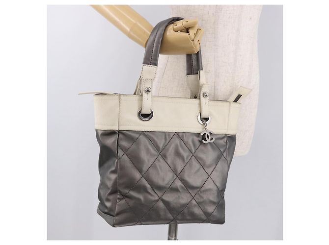 CHANEL Paris Biarritz PM Hand Bag PVC Canvas Gray Silver CC - vista 24