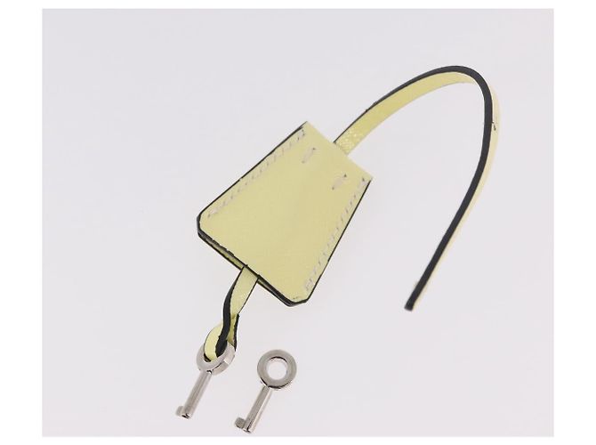 PRADA Chain Shoulder Bag Safiano Leather Yellow Silver - vista 11