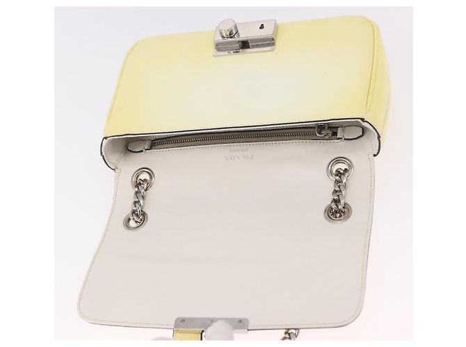 PRADA Chain Shoulder Bag Safiano Leather Yellow Silver - vista 20