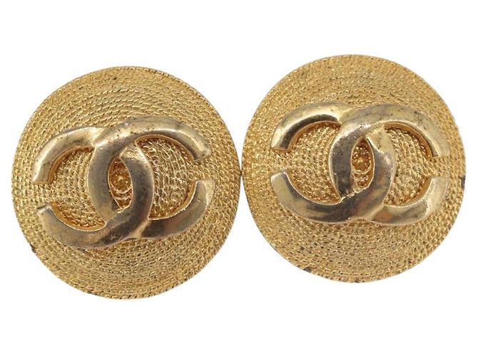 CHANEL Earring Metal Gold Tone CC - vista 2