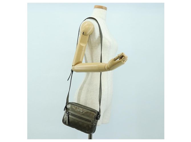 GUCCI GG Implementation Shoulder Bag PVC Gray Silver 201447 - vista 25