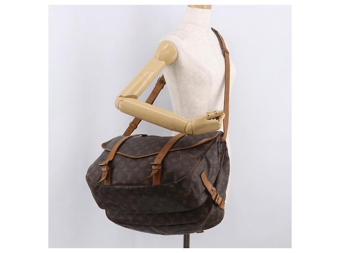 LOUIS VUITTON Monogram Saumur 43 Shoulder Bag M42252 LV - vista 31