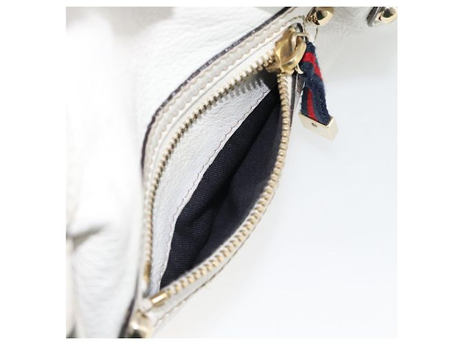 GUCCI Chain Shoulder Bag Leather White Gold 154392 - vista 11
