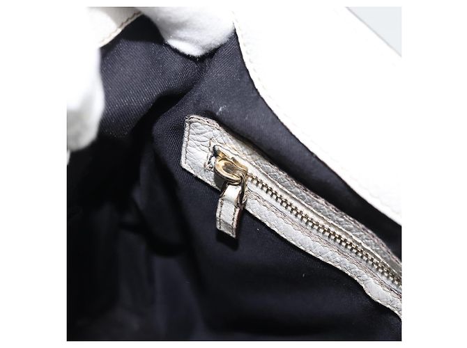 GUCCI Chain Shoulder Bag Leather White Gold 154392 - vista 22